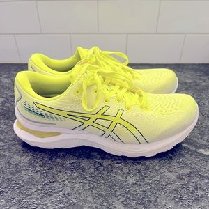 ASICS Cumulus 24 Size 9.5